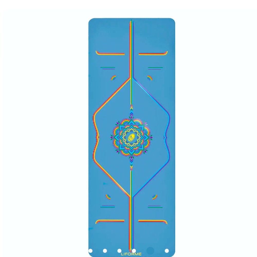 Life form yoga mat with bag. Like new condition.